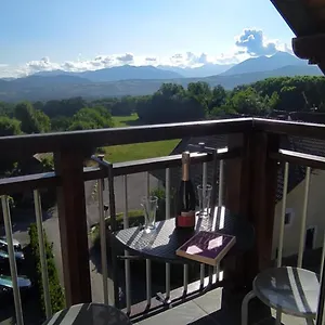Appartement Cosy Calme Et Propre, Pers-Jussy